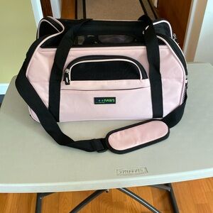 NWT Jespet pet carrier; for small pets